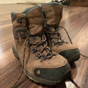 EUC Women's Vasque Hiking boots size 9